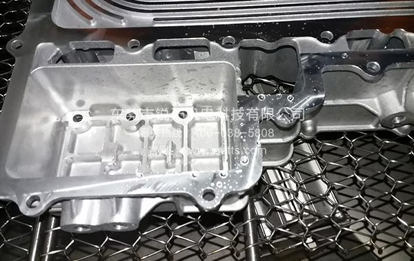 比亞迪缸體擺動吹干專用風(fēng)刀干燥系統(tǒng) 比亞迪缸體擺動吹干專用風(fēng)刀干燥系統(tǒng)