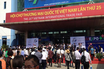 NG�ʘ������L�C���ӵ�15��Խ�χ��H�Q��չ