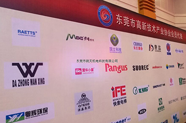 �J��C��������Ӹ����L���h