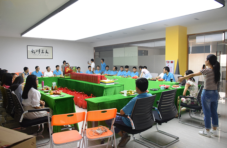 ��ů��������J�죡��2018�J�����﹝�ж����