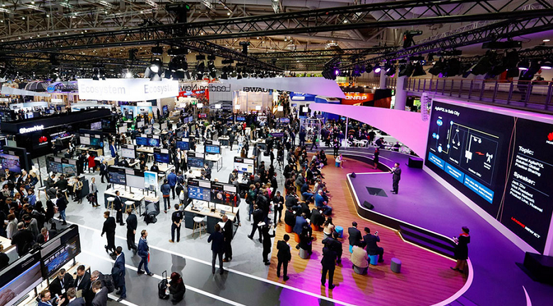 �h�Z��չ�^