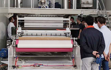 ����ʏ��1600�ۇ������Ͷ�a